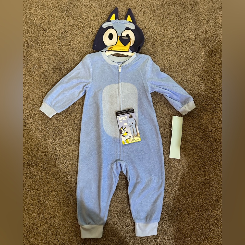 NEW Bluey onsie with hat